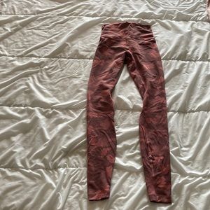 Pink cameo wunder under train lulu lemon leggings ‘28